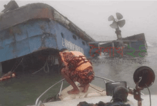ফেরিডুবির কারণ জানালেন বেঁচে যাওয়া যাত্রীরা